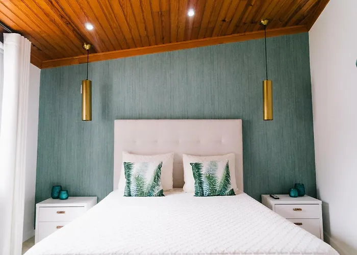 Northspot Penzion Nazaré