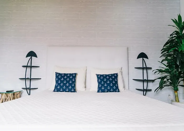 Konukevi Northspot 4*